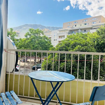 1 Dans 2 Proche Mer, Centre-ville Et Commerces بيت شباب باستيا